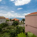 Apartamento By The Sea Sucuraj, Hvar - 566 *