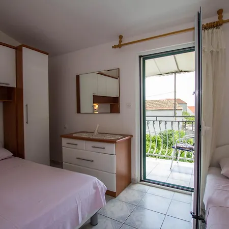 By The Sea Sucuraj, Hvar - 566 Apartment